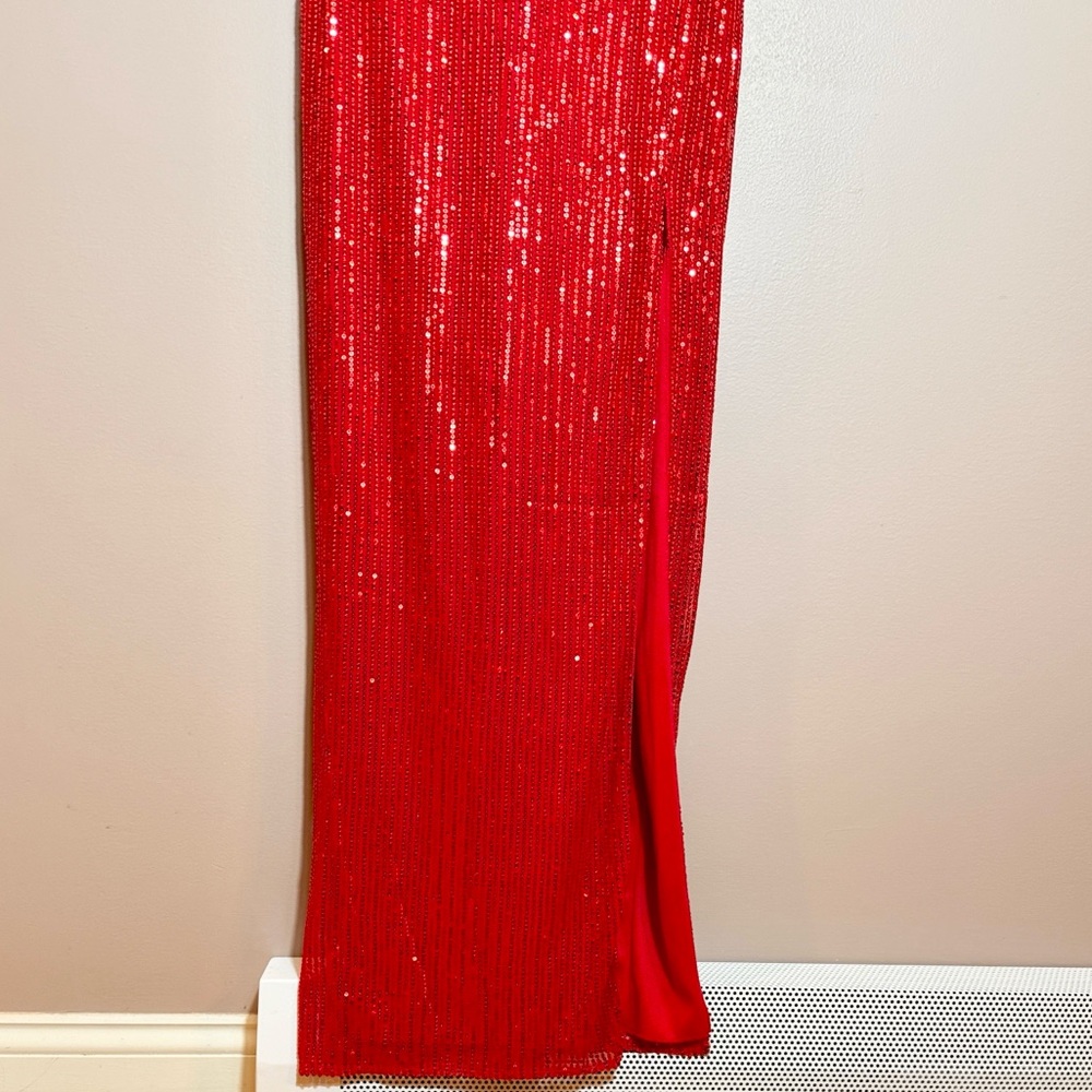 David’s Bridal Sequin Dress With Flower Embellishment - Picture 5 of 10
